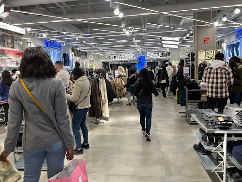 Pull&Bear à Puteaux