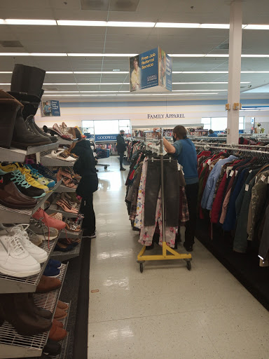 Discount Store «Walmart», reviews and photos, 321 NE Kings Valley Hwy, Dallas, OR 97338, USA