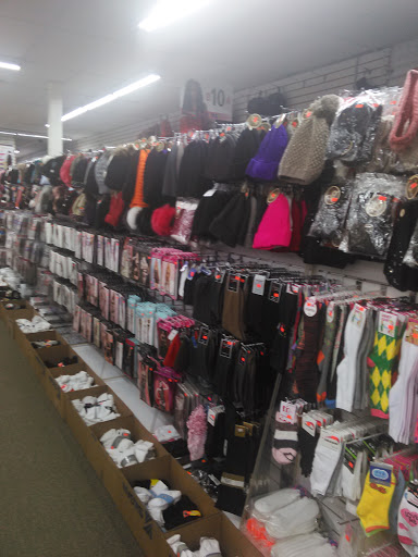 Beauty Supply Store «Chicago Beauty Supply», reviews and photos, 5600 W Chicago Ave, Chicago, IL 60651, USA