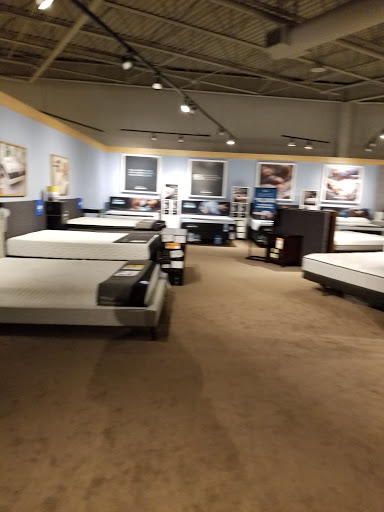 Furniture Store «Slumberland Furniture», reviews and photos, 8490 University Ave NE, Fridley, MN 55432, USA