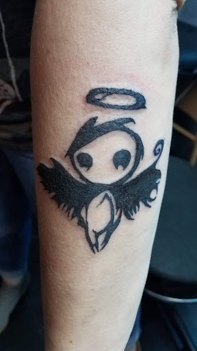 Tattoo Shop «Class Act Tattoo Studio», reviews and photos, Class Act Tattoo Studio, 263 E Main St, Middletown, NY 10940, USA