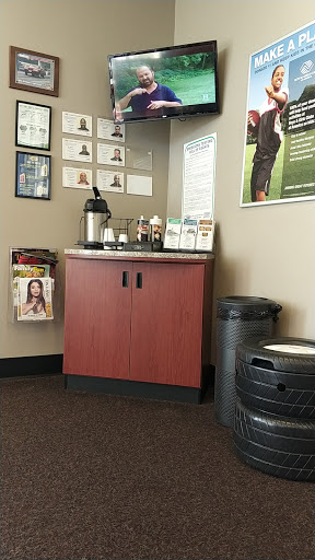 Tire Shop «Firestone Complete Auto Care», reviews and photos, 525 Saw Mill Rd, West Haven, CT 06516, USA