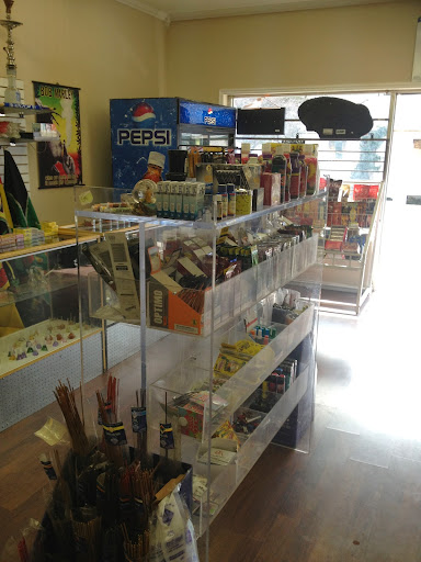 Tobacco Shop «AM SMOKE SHOP», reviews and photos, 1401 State St, Orem, UT 84057, USA
