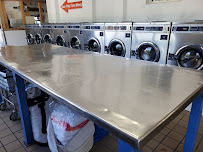 American Mega Laundromat - Photo 5 - Car repair in Hyattsville, MD, Washington