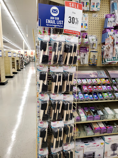 Craft Store «Hobby Lobby», reviews and photos, 255 W Roosevelt Rd, Lombard, IL 60148, USA