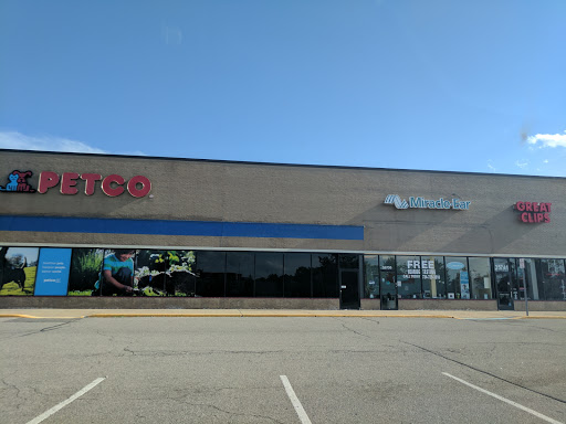Pet Supply Store «Petco Animal Supplies», reviews and photos, 35725 Warren Rd, Westland, MI 48185, USA