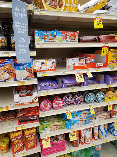 Grocery Store «Jewel-Osco», reviews and photos, 8730 Dempster St, Niles, IL 60714, USA