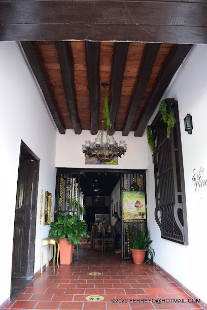 Mansion del Fraile - Cl 30 #25-27, Girón, Santander, Colombia