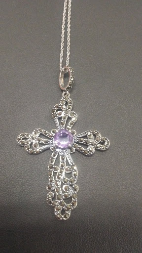 Barnes & Noble image