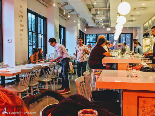 Shopping Mall «Pipers Alley Mall», reviews and photos, 210 W North Ave, Chicago, IL 60610, USA