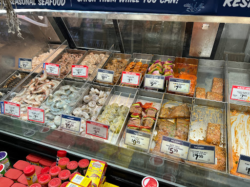 Health Food Store «Sprouts Farmers Market», reviews and photos, 1011 N San Fernando Blvd, Burbank, CA 91504, USA