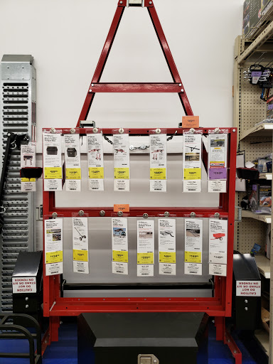 Hardware Store «Harbor Freight Tools», reviews and photos, 995 E Los Angeles Ave, Simi Valley, CA 93065, USA