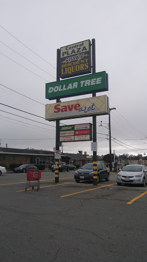 Dollar Store «Dollar Tree», reviews and photos, 452 Mt Pleasant St, New Bedford, MA 02746, USA