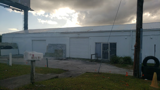 Auto Body Shop «No Worries Auto Body & Paint», reviews and photos, 1801 Old US Hwy 1, Fort Pierce, FL 34946, USA