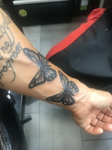 Tattoo Shop «Ink Fink», reviews and photos, 5712 W Waters Ave #6, Tampa, FL 33634, USA