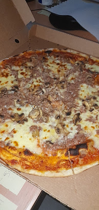 Pizza du Restaurant pizzeria Bella Napoli à Yerres - n°12