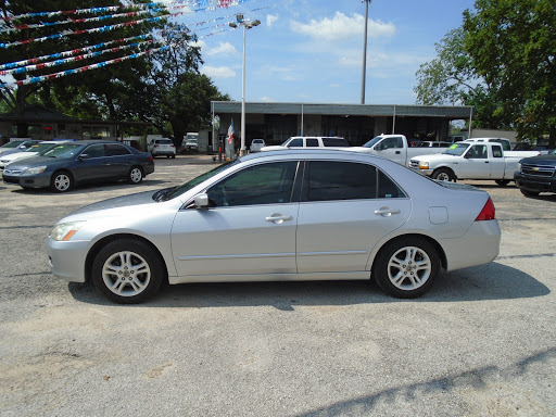 Used Car Dealer «J & F Auto Sales», reviews and photos, 9804 Veterans Memorial Dr, Houston, TX 77038, USA