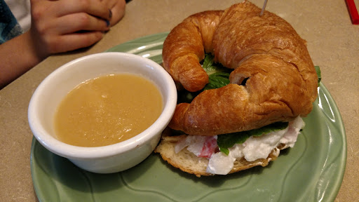 Ice Cream Shop «Yum Yum Tree», reviews and photos, 140 W Main St, Brighton, MI 48116, USA