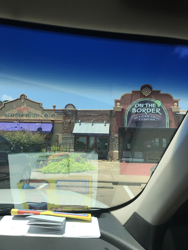 Mexican Restaurant «On The Border Mexican Grill & Cantina», reviews and photos, 4301 S Broadway Ave, Tyler, TX 75703, USA