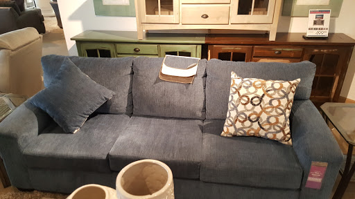 Furniture Store «Rooms To Go Furniture Store - Durham», reviews and photos, 4144 Durham-Chapel Hill Blvd a, Durham, NC 27707, USA