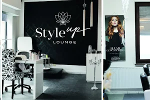 Style Up Lounge image