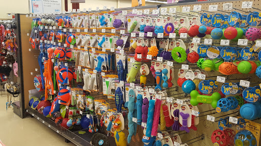 Pet Supply Store «Petco Animal Supplies», reviews and photos, 2242 N Richmond Rd, McHenry, IL 60051, USA