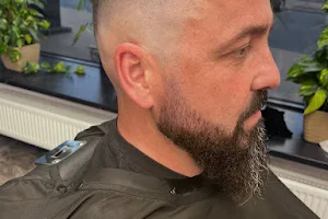 The Brutal Barbershop Ignatki image