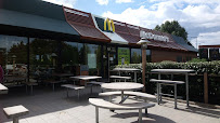 Atmosphère du Restauration rapide McDonald's à Saint-Ouen-l'Aumône - n°2