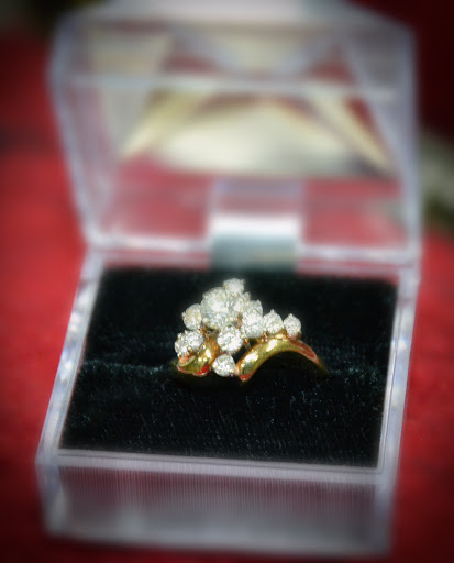 Pawn Shop «AAA Loan & Gun Shop Inc», reviews and photos, 12831 Pacific Hwy SW, Lakewood, WA 98499, USA