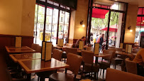 Atmosphère du Restaurant Le Saint-Amour à Paris - n°18