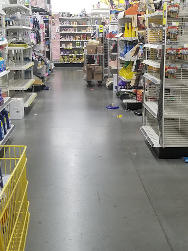 Discount Store «Dollar General», reviews and photos, 3323 Melrose Ave NW, Roanoke, VA 24017, USA