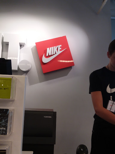 Sporting Goods Store «Nike Factory Store», reviews and photos, Tuscola Blvd, Tuscola, IL 61953, USA