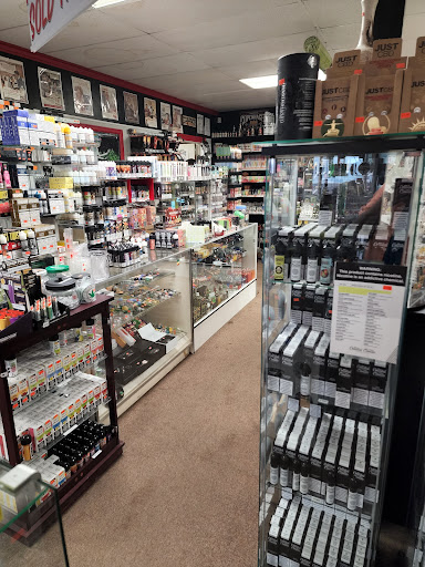 Tobacco Shop «GoodFellas Smoke Shop», reviews and photos, 1007 Caprice Dr, Castle Rock, CO 80109, USA