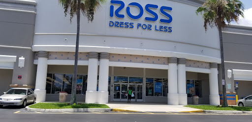 Clothing Store «Ross Dress for Less», reviews and photos, 921 E Commercial Blvd, Oakland Park, FL 33334, USA