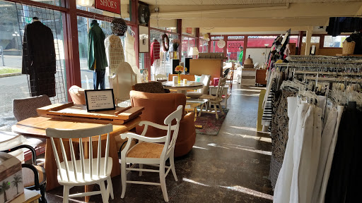 Thrift Store «St Vincent De Paul - High Street Boutique Store», reviews and photos, 555 High St, Eugene, OR 97401, USA