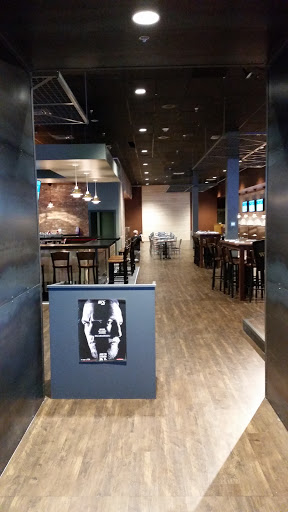 Restaurant «Quarters - Endless Entertainment», reviews and photos, 4530 S Sherwood Forest Blvd, Baton Rouge, LA 70816, USA