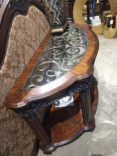 Furniture Store «Ashley HomeStore», reviews and photos, 9951 Interstate Commerce Dr, Fort Myers, FL 33913, USA