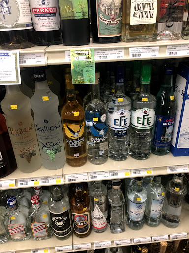 Liquor Store «Burlington Wine and Spirits», reviews and photos, 43 Middlesex Turnpike, Burlington, MA 01803, USA
