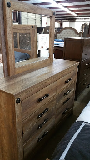 Furniture Store «Akins Furniture (Dogtown)», reviews and photos, 3450 Co Rd 81, Fort Payne, AL 35967, USA