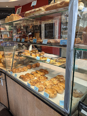 Saint-Petersbourg Boulangerie à Paris