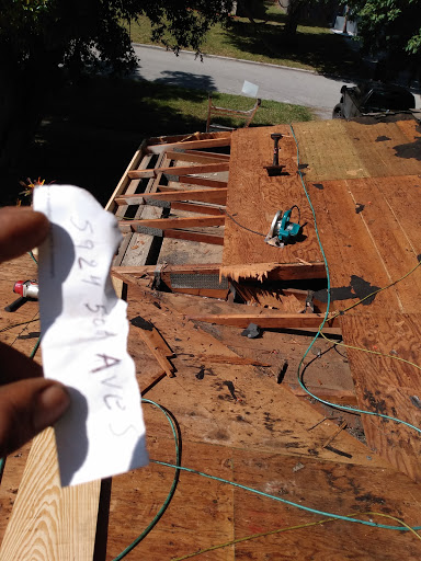 Roofing Contractor «Bayside Roofing Professionals», reviews and photos, 5439 Mile Stretch Dr, Holiday, FL 34690, USA