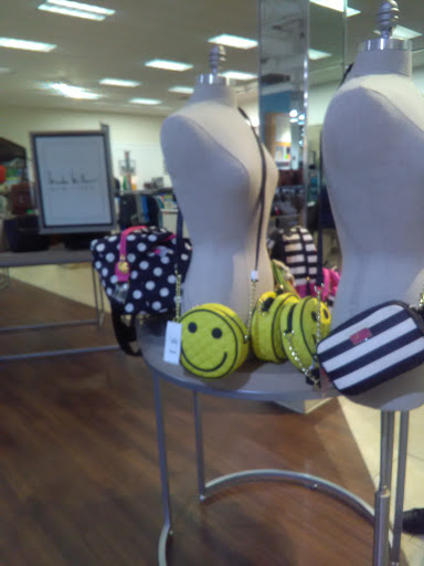 Clothing Store «Bealls Department Store», reviews and photos, 6241 N Davis Hwy, Pensacola, FL 32504, USA