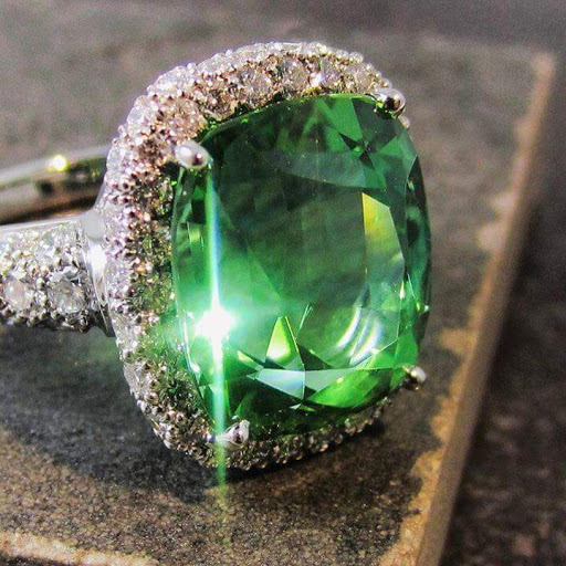 Jewelry Store «Meridian Diamond Co», reviews and photos, 780 Holcomb Bridge Rd, Roswell, GA 30076, USA