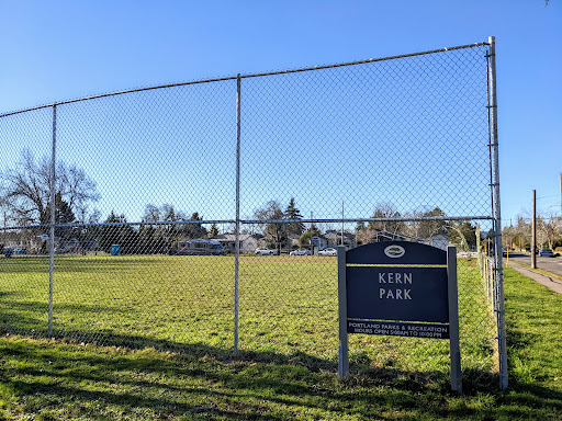 Park «Kern Park», reviews and photos, SE 67th Ave & Center St, Portland, OR 97206, USA