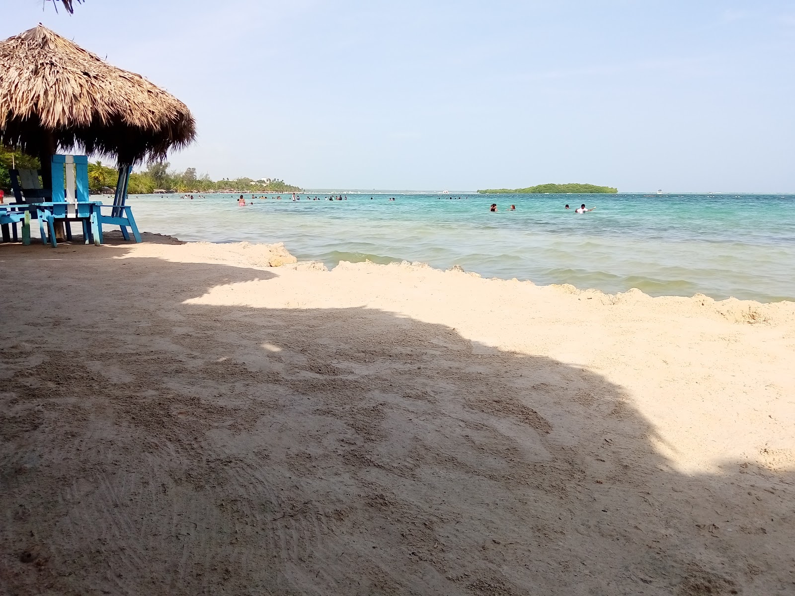 Foto de Boca Chica beach II con playa amplia