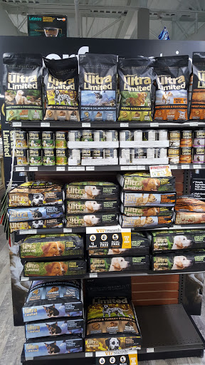Pet Supply Store «Pet Supermarket, Inc.», reviews and photos, 1052 Peachtree Industrial Blvd, Suwanee, GA 30024, USA