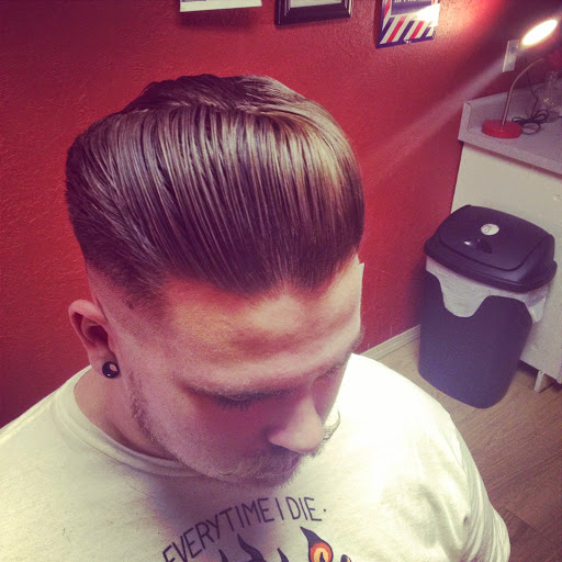 Barber Shop «DeRosso Brothers Tattoo and Barber», reviews and photos, 7907 SW 37th Ave, Portland, OR 97219, USA