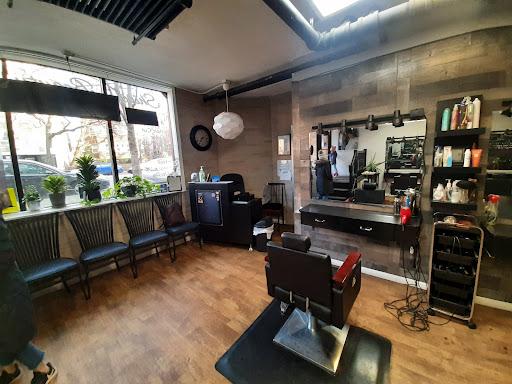 Beauty Salon «Shiva Beauty Salon», reviews and photos, 6970 N Sheridan Rd, Chicago, IL 60626, USA