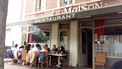 Restaurant La Maison le havre - 19 Rue Amiral Courbet, 76600 Le Havre, France