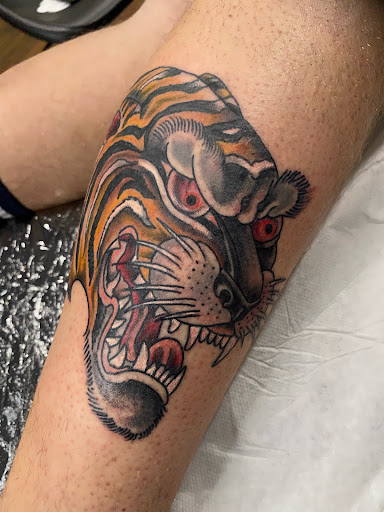 Tattoo Shop «Old Towne Tattoo Parlor», reviews and photos, 722 W Chapman Ave, Orange, CA 92868, USA